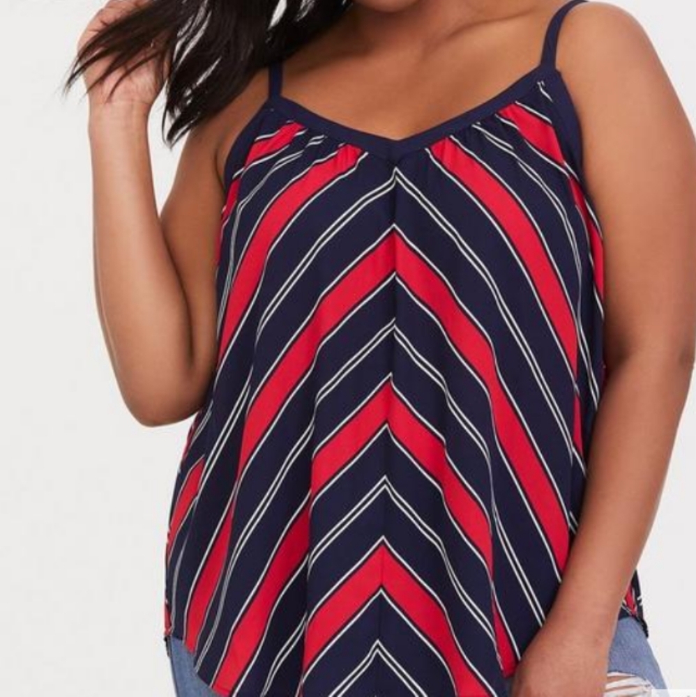 Torrid, Sophie Navy & Red Chevron Georgette Swing Cami. Women’s Sz 1X